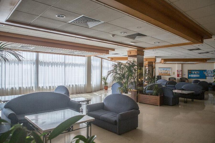 Polycarpia Hotel Pernera Zewnętrze zdjęcie